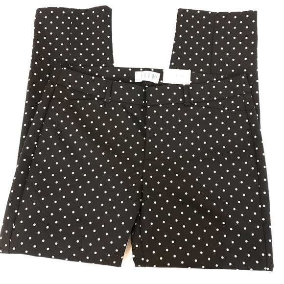 Elle Pants - ♦️price drop♦️NWT pants,skinny leg, ankle crop